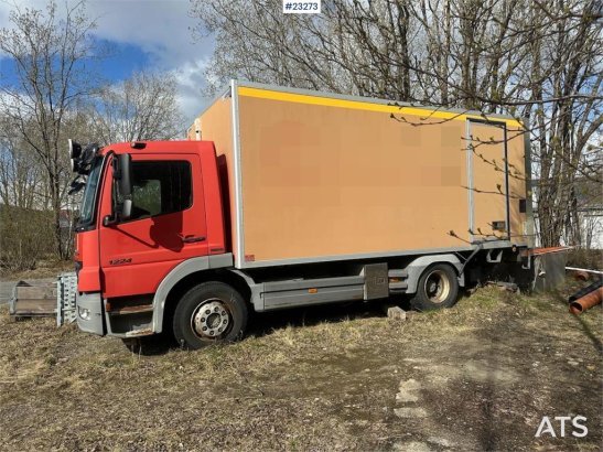 Mercedes-Benz Atego box truck w/ insulated cabinet and interior Atego box truck w/ insulated cabinet and interior 2008 2