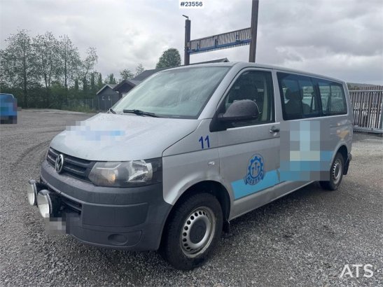 Volkswagen Transporter – 8-Seater Volkswagen Transporter – 8-Seater 2012 2 Small Vans