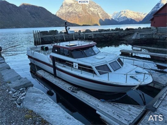 Mørejet 30-foot boat with 2004 Iveco diesel engine Mørejet 30-foot boat with 2004 Iveco diesel engine 1984 2