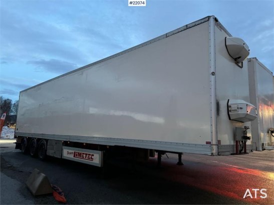 Limetec semi-trailer with full side opening. Limetec semi-trailer with full side opening. 2008 2 Box semi-trailers