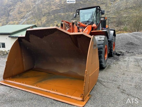 Hitachi zw370-6 Wheel loader w/ scale, printer and bucket 10071 2019 2 Wheel Loaders