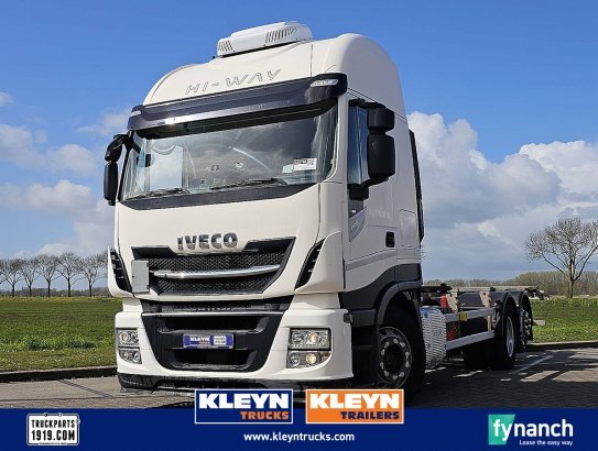IVECO AS260S42 STRALIS 6x2 intarder alcoa's AS260S42 STRALIS 6X2 INTARDER ALCOA'S 2018 2