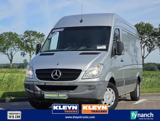 MERCEDES-BENZ SPRINTER 319 v6 3.0ltr ac aut Mercedes-Benz Sprinter 319 V6 3.0ltr ac aut 2011 2 Small Vans