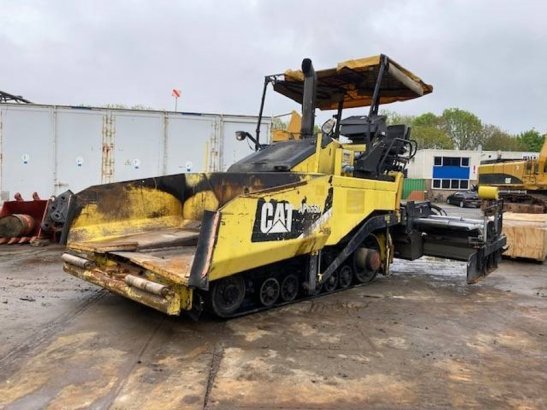 CAT AP 655 D 441 2011 2 Asphalt pavers