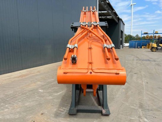 Hitachi ZX210 18m Set Long Reach Equipment ZX210 18m Set Long Reach Equipment 2026 1