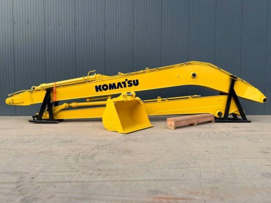 Komatsu PC220 18m set Long Reach Equipment PC220 18m set Long Reach Equipment 2026 1