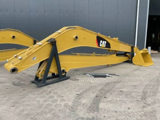 CAT 323 GX 18m Set Long Reach Equipment 36 2026 1