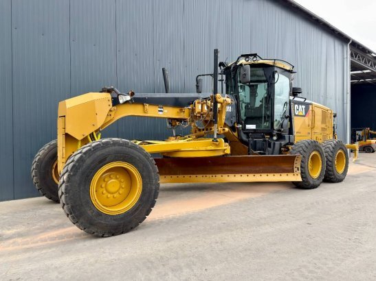 CAT 140M2 140M2 2011 2 Motor graders