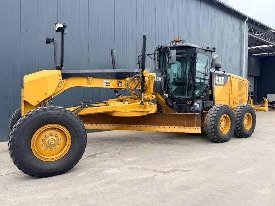 CAT 140M3 140M3 2015 2 Motor graders