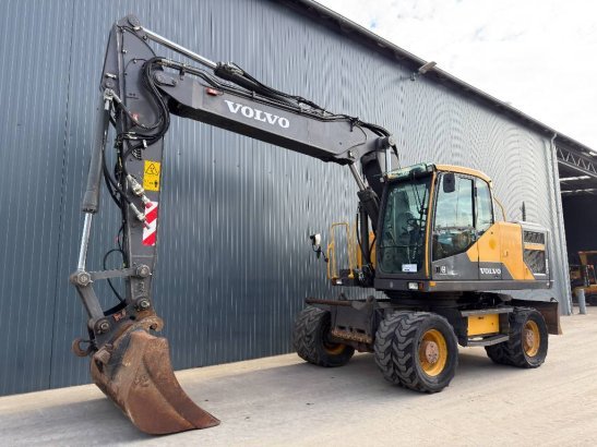 Volvo EW180E EW180E 2015 2 Wheeled Excavators