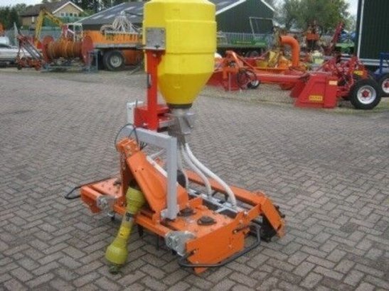 nr. 3075 Rotoreg zaaimachines Nr. 3075 Rotoreg zaaimachines 1