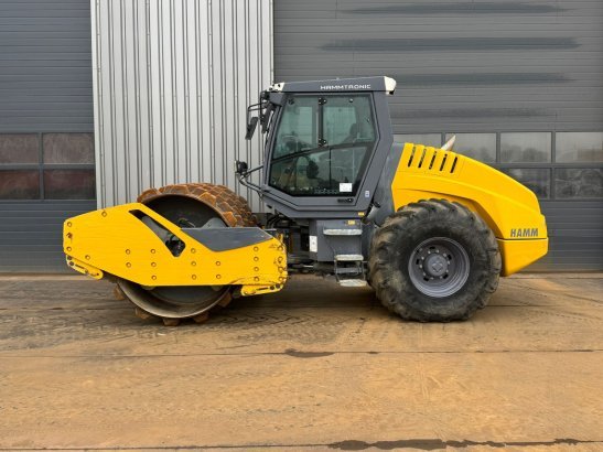 Hamm H13i Padfoot compactor 10204 2016 2
