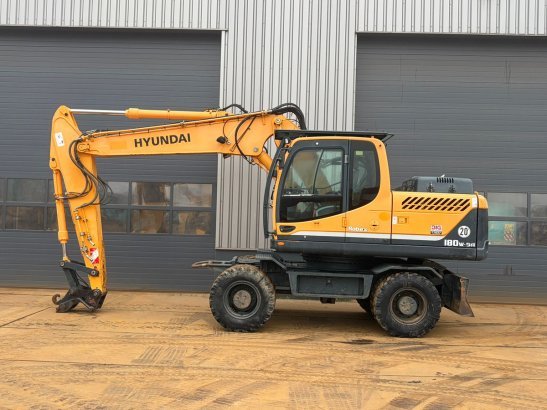 Hyundai Robex 180W-9A Robex 180W-9A 2014 2 Wheeled Excavators