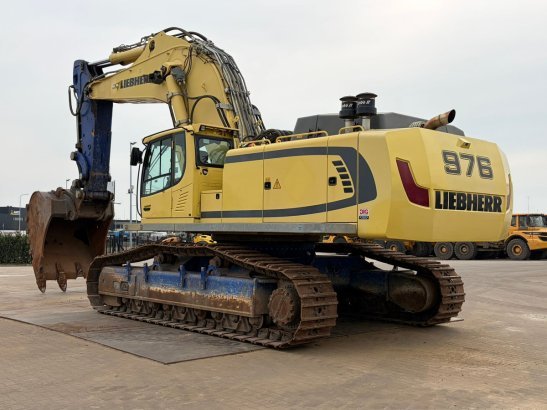 Liebherr R976 HDSL R976 HDSL 2014 2 Crawler Excavators
