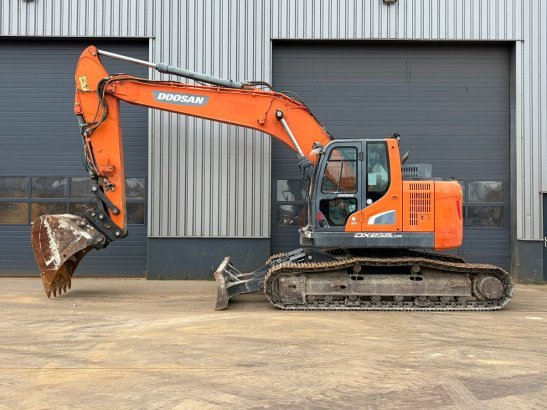 Doosan DX235LCR Doosan DX235LCR 2017 2 Crawler Excavators