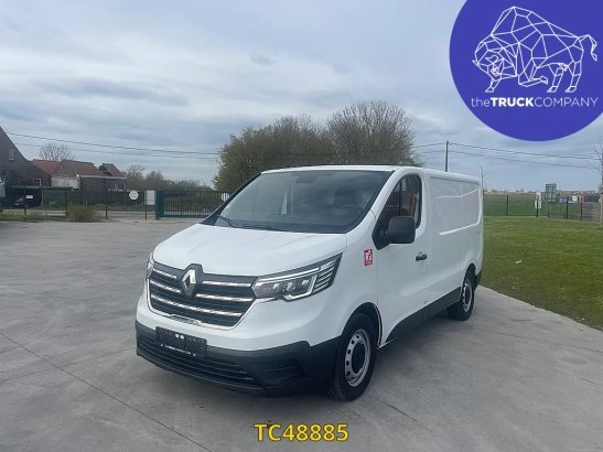 Renault Trafic Trafic 3 150.30 EDC6 L1H1 Trafic 3 150.30 EDC6 L1H1 2023 2 Closed vans