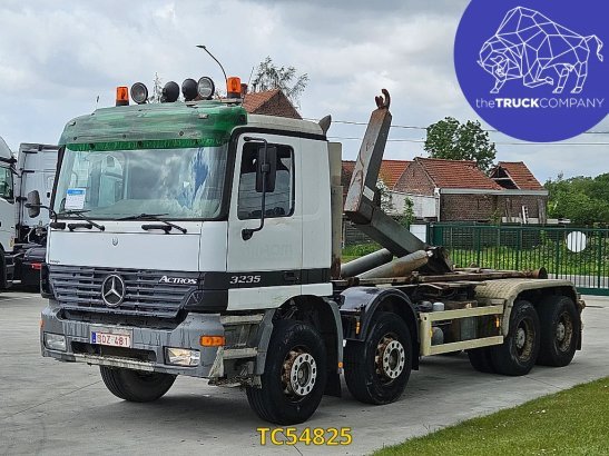 Mercedes-Benz Actros 3235 Actros 3235 2001 2