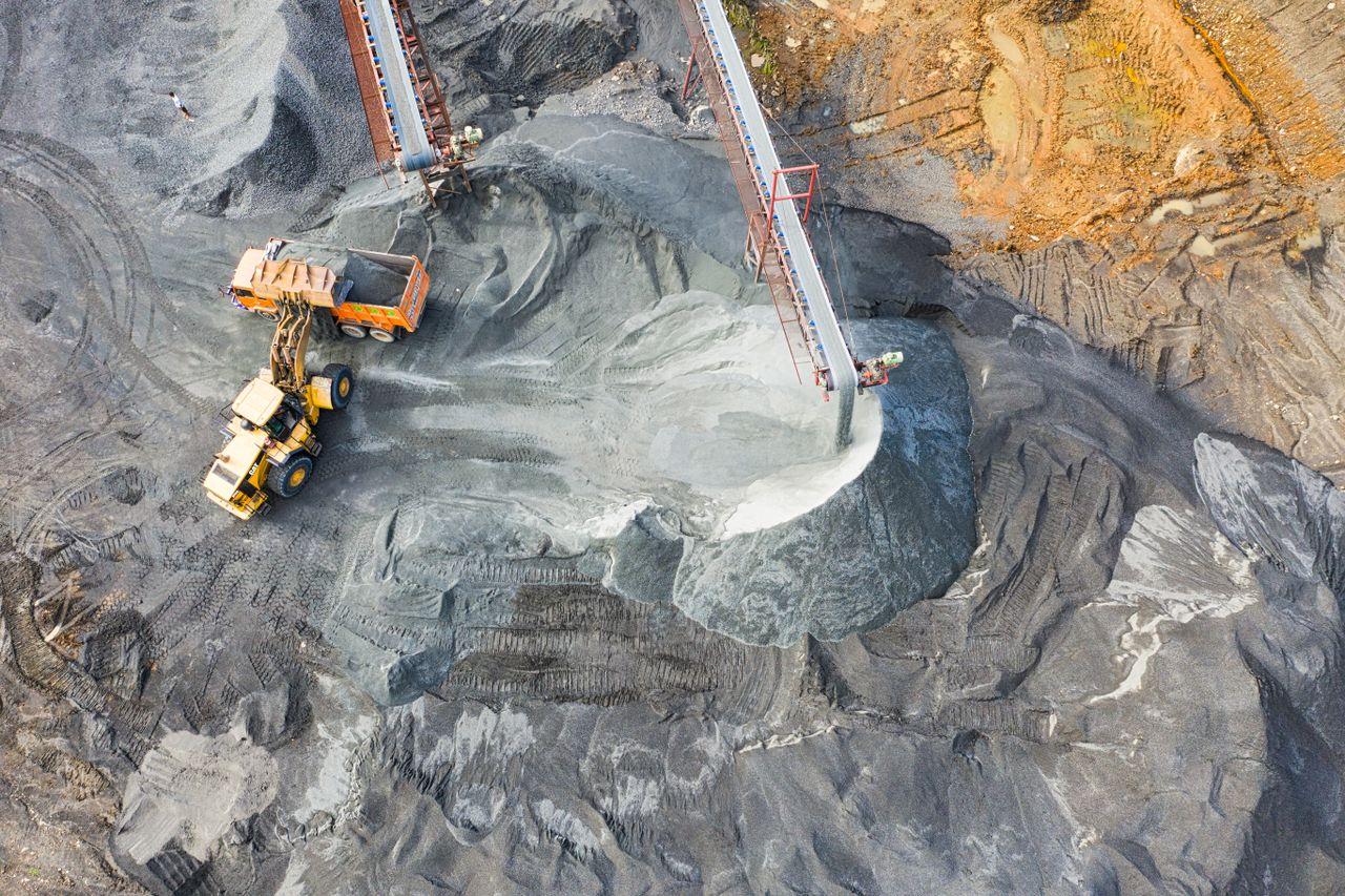 Top 5 Excavator Brands Leading the Heavy Machinery Industry in 2025